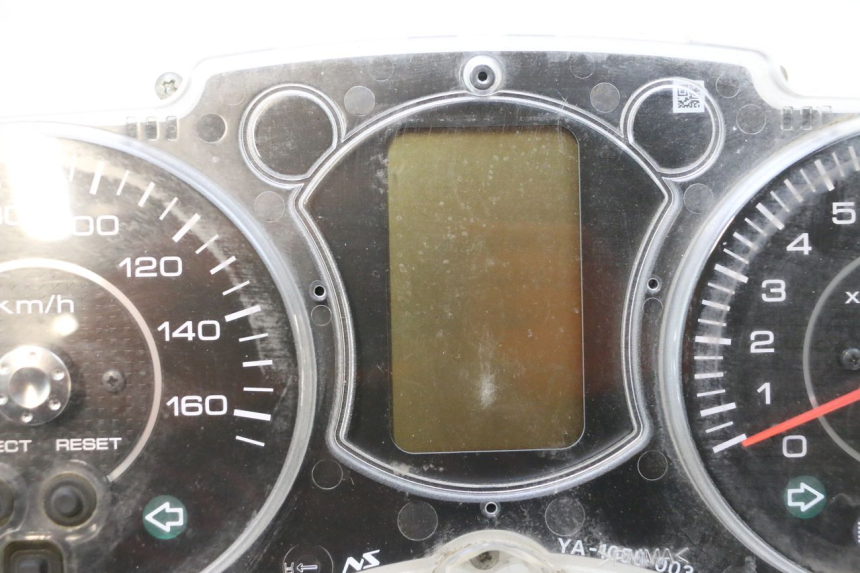 photo de COMPTEUR YAMAHA X-MAX XMAX 125 (2010 - 2013) - Zoom état d’usage