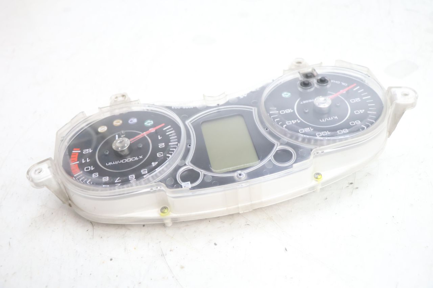 photo de COMPTEUR YAMAHA X-MAX XMAX 125 (2010 - 2013) - Vue d’ensemble