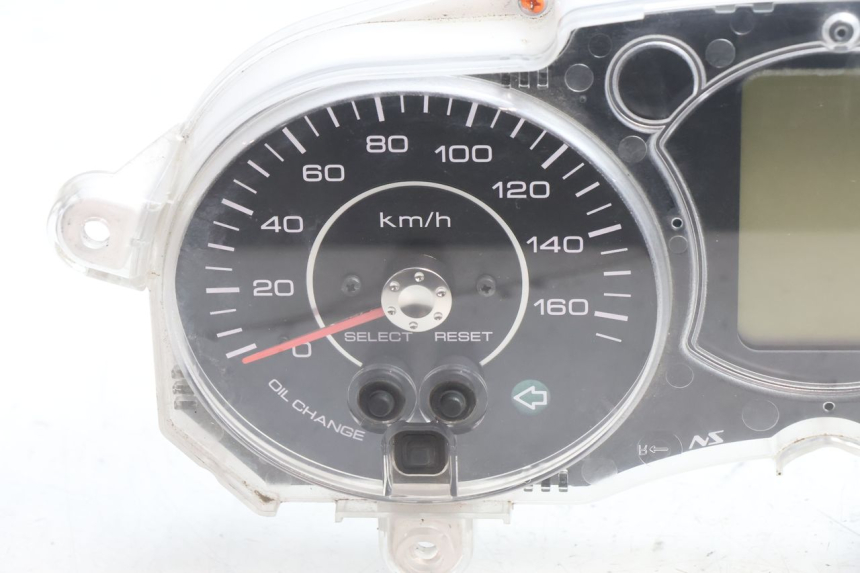photo de COMPTEUR YAMAHA X-MAX XMAX 125 (2010 - 2013) - Détail de la pièce