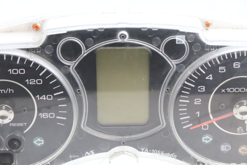 photo de COMPTEUR YAMAHA X-MAX XMAX 125 (2010 - 2013) - Zoom état d’usage