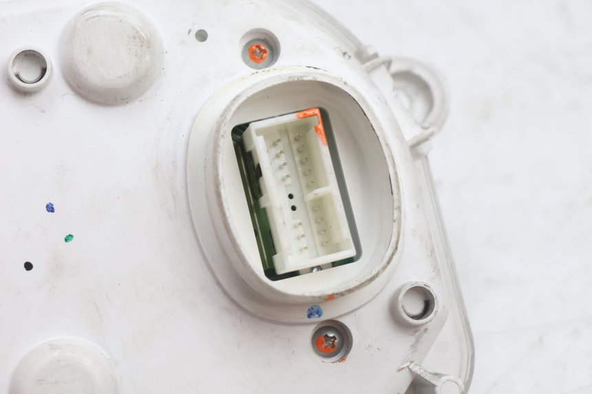 photo de COMPTEUR YAMAHA X-MAX XMAX 125 (2010 - 2013) - Marquages et références
