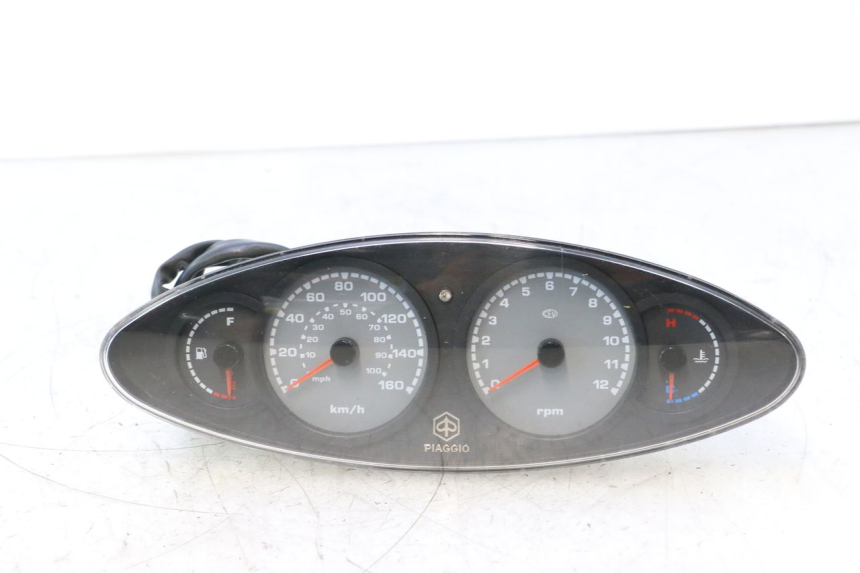 photo de COMPTEUR  PIAGGIO X9 AMALFI 180 (2000 - 2003) - Vue principale