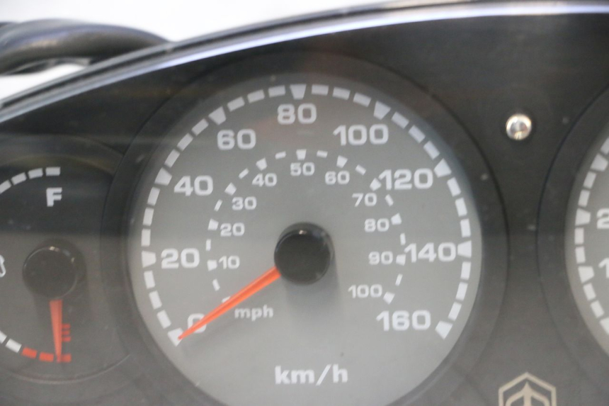 photo de COMPTEUR  PIAGGIO X9 AMALFI 180 (2000 - 2003) - Autre angle de vue
