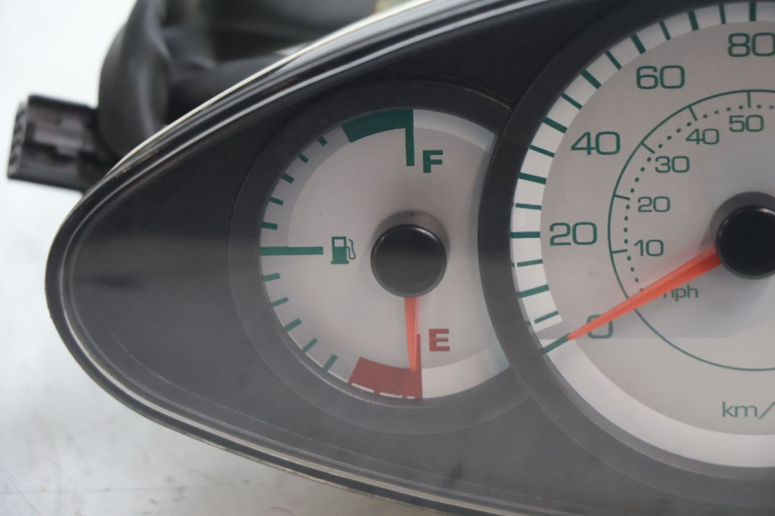 photo de COMPTEUR  PIAGGIO X9 EVOLUTION 125 (2003 - 2007) - Détail de la pièce