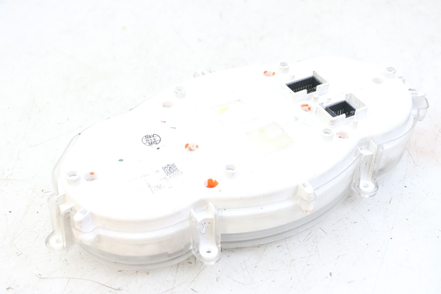 photo de COMPTEUR PIAGGIO XEVO - X EVO 125 (2007 - 2016) - Points de fixation