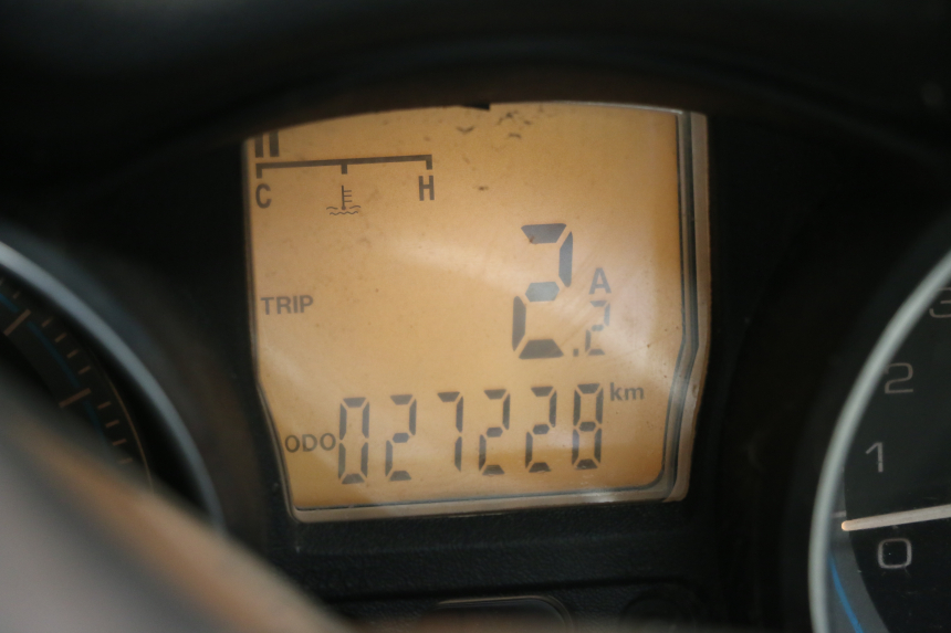 photo de COMPTEUR PIAGGIO XEVO - X EVO 125 (2007 - 2016) - Zoom état d’usage