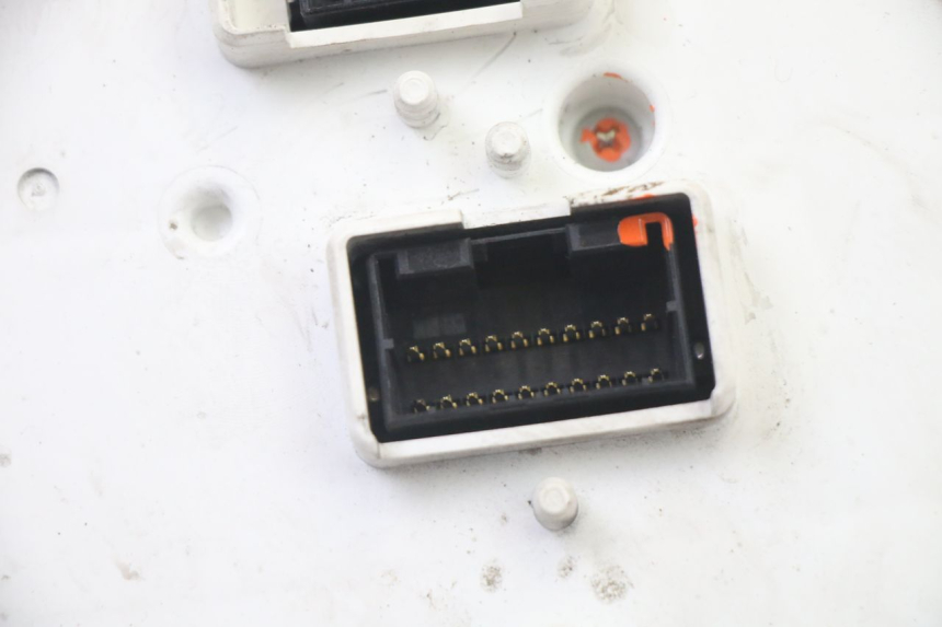 photo de COMPTEUR PIAGGIO XEVO - X EVO 125 (2007 - 2016)