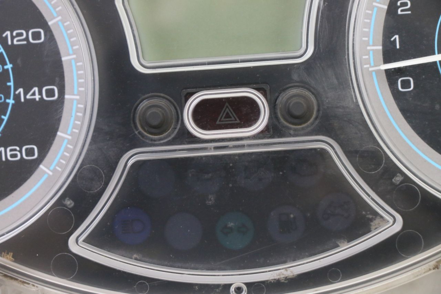 photo de COMPTEUR PIAGGIO XEVO - X EVO 125 (2007 - 2016)