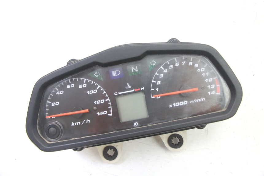 photo de COMPTEUR  HONDA XLV VARADERO 125 (2000 - 2006)