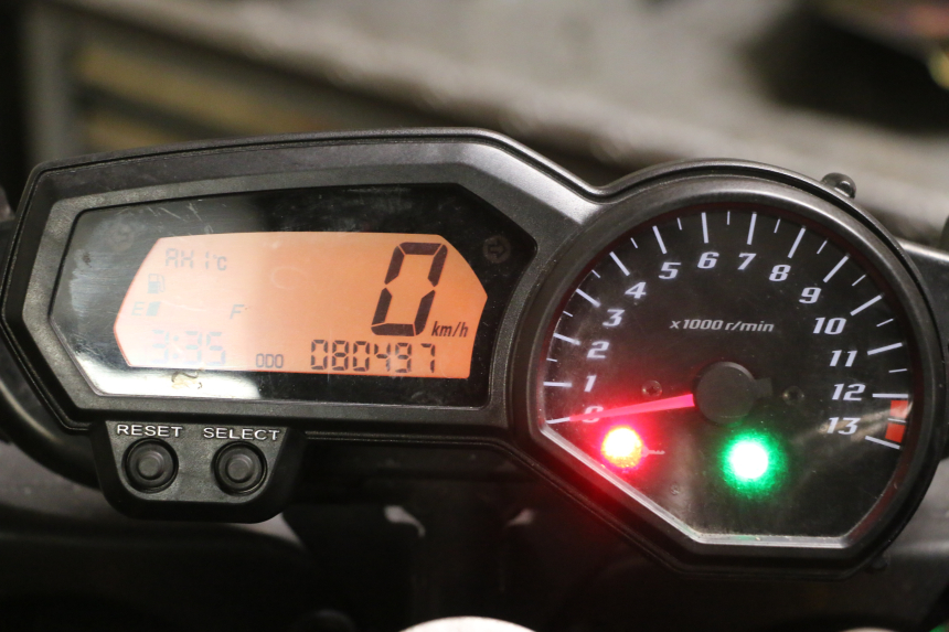 photo de COMPTEUR  YAMAHA FZ1 FAZER 1000 (2007 - 2009)