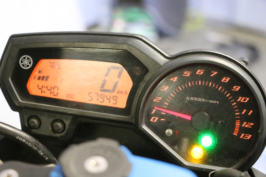 photo de COMPTEUR  YAMAHA XJ6 ABS 600 (2008 - 2016)