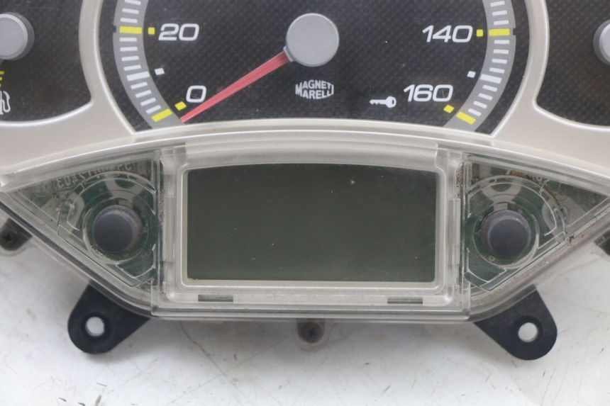 photo de COMPTEUR YAMAHA XMAX X-MAX 125 (2006 - 2009)