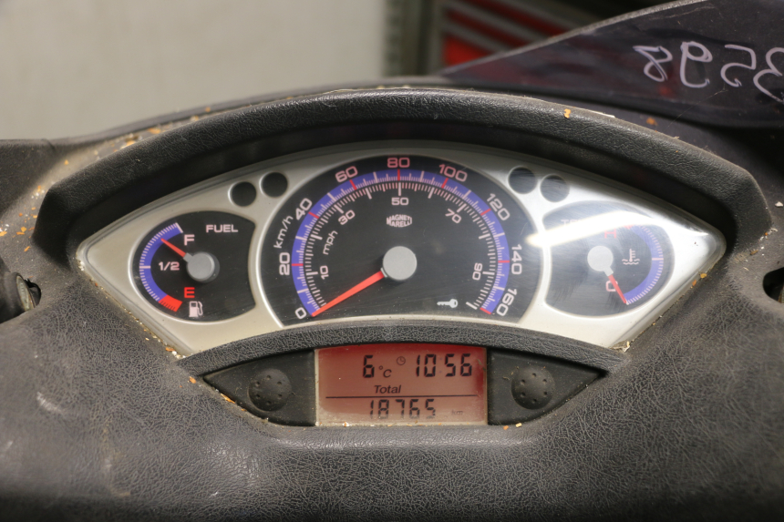 photo de COMPTEUR YAMAHA XMAX X-MAX 125 (2006 - 2009)