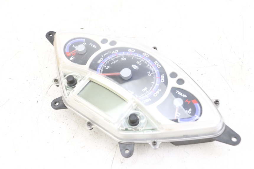 photo de COMPTEUR YAMAHA XMAX X-MAX 125 (2006 - 2009)