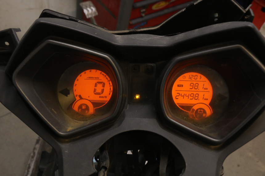 photo de COMPTEUR YAMASAKI YM T 125 (2015 - 2020)
