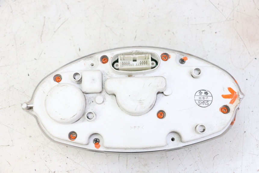 photo de COMPTEUR YAMAHA YP MAJESTY 125 (2002 - 2006)