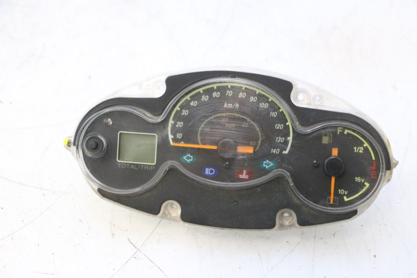 photo de COMPTEUR YAMAHA YP MAJESTY 125 (2002 - 2006) - Vue principale