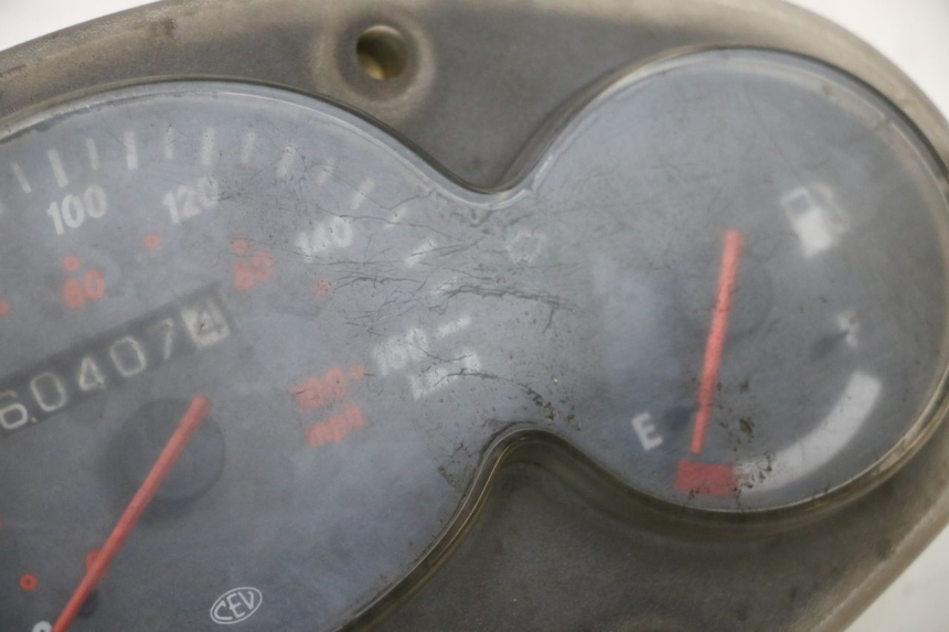photo de COMPTEUR  YAMAHA YP MAJESTY 125 (1998 - 2001) - Inspection visuelle