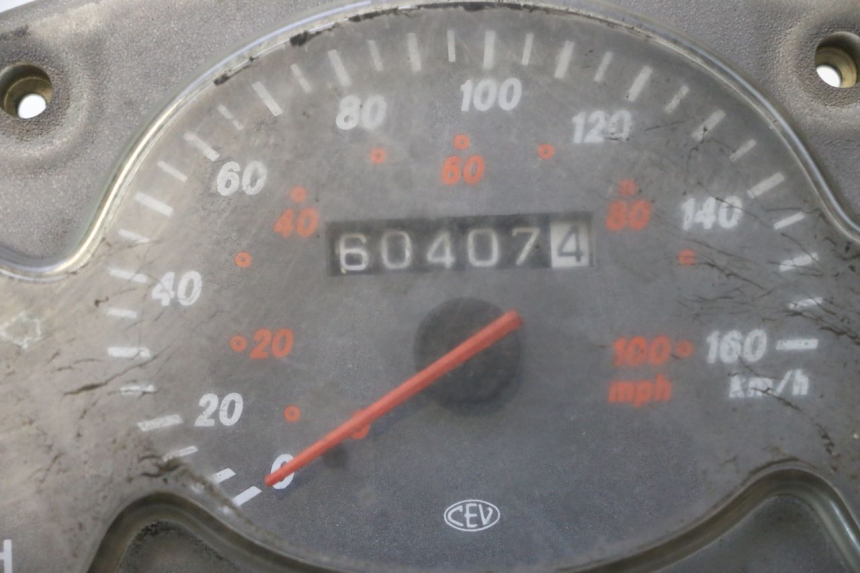 photo de COMPTEUR  YAMAHA YP MAJESTY 125 (1998 - 2001) - Aperçu profil