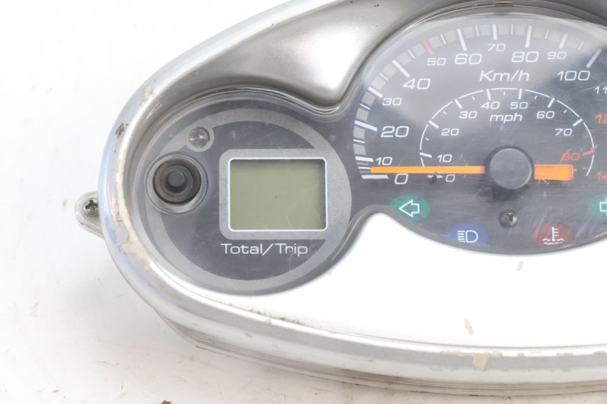 photo de COMPTEUR  YAMAHA YP MAJESTY 125 (2007 - 2010) - Vue d’ensemble
