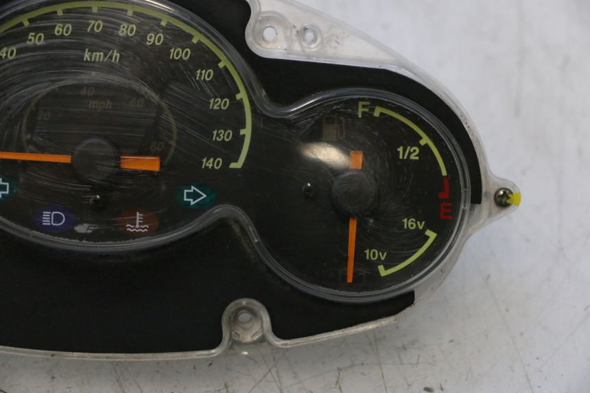 photo de COMPTEUR YAMAHA YP MAJESTY 125 (2002 - 2006) - Vue produit