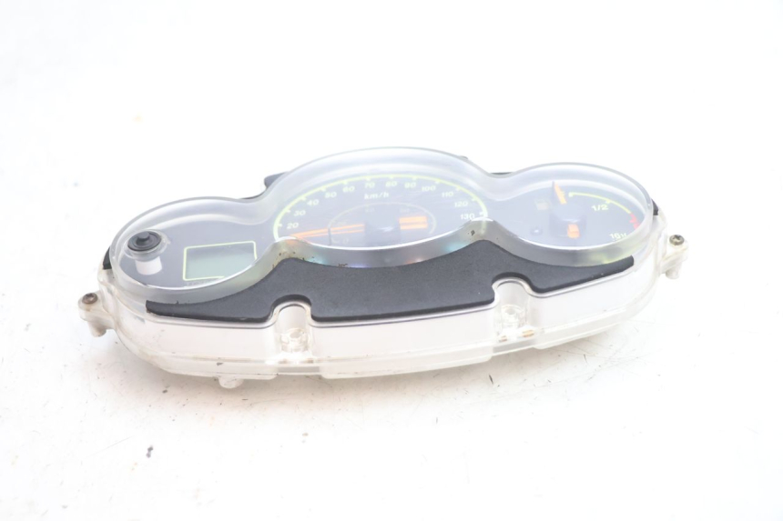 photo de COMPTEUR YAMAHA YP MAJESTY 125 (2002 - 2006) - Vue d’ensemble