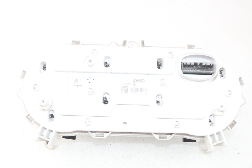 photo de COMPTEUR  YAMAHA YP T-MAX TMAX 530 (2017 - 2020) - Détail de la pièce