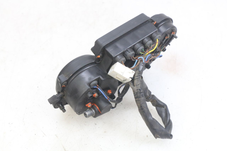 photo de COMPTEUR YAMAHA YZF R THUNDERCAT 600 (1996 - 2003)