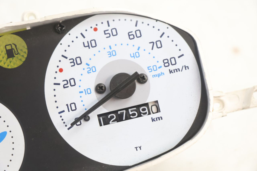 photo de COMPTEUR PIAGGIO ZIP 2T 50 (2009 - 2019) - Zoom état d’usage