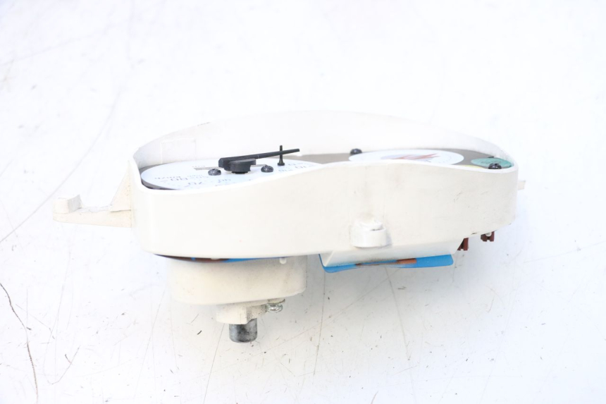 photo de COMPTEUR PIAGGIO ZIP 4T 50 (2018 - 2020) - Autre angle de vue