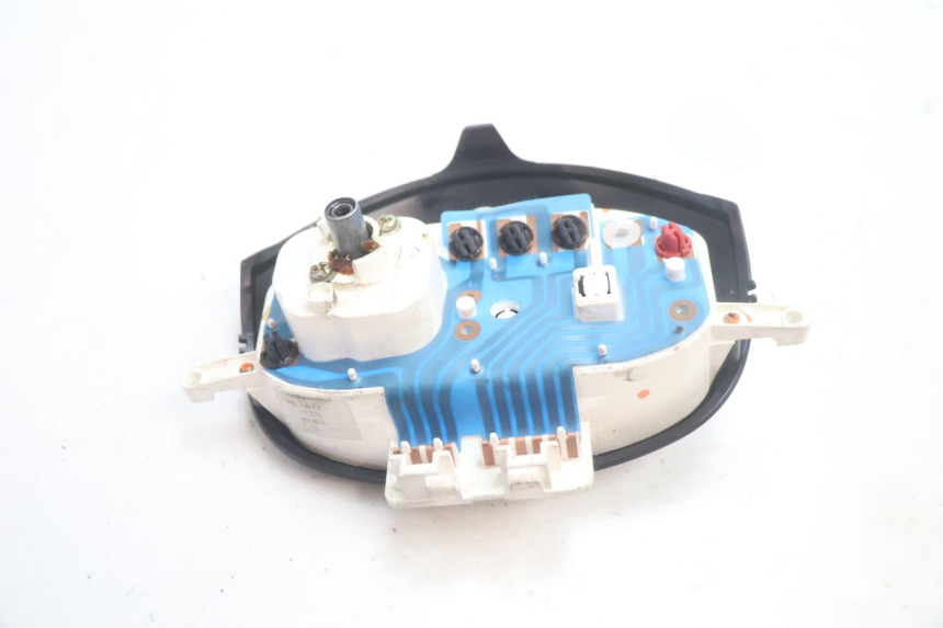 photo de COMPTEUR  PIAGGIO ZIP 4T 50 (2006 - 2017) - Points de fixation