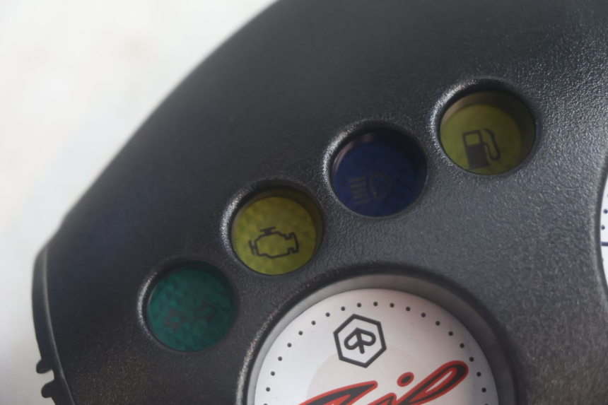 photo de COMPTEUR  PIAGGIO ZIP IGET 4T 50 (2021 - 2023) - Détail de la pièce