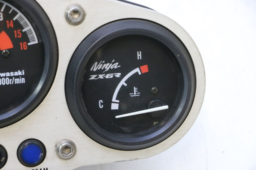 photo de COMPTEUR KAWASAKI ZX-6R ZX6R 600 (1995 - 1997) - Détails caractéristiques