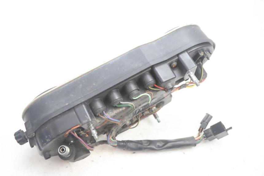 photo de COMPTEUR KAWASAKI ZX-6R ZX6R 600 (1995 - 1997) - Points de fixation