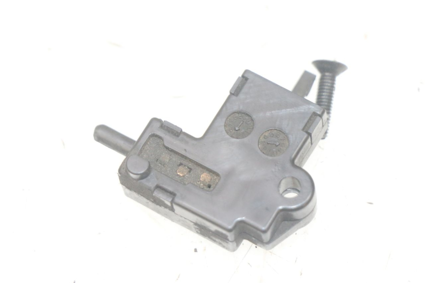 photo de CONTACTEUR EMBRAYAGE YAMAHA FJR ABS 1300 (2006 - 2012) - Zoom état d’usage