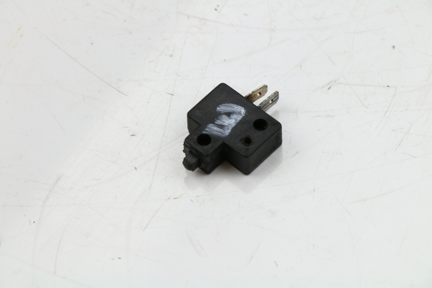 photo de CONTACTEUR EMBRAYAGE HONDA XLV VARADERO 125 (2000 - 2006)