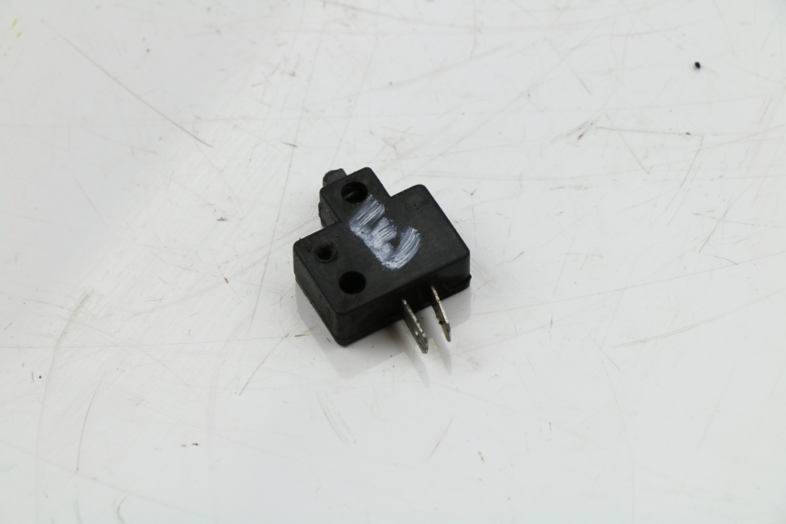 photo de CONTACTEUR EMBRAYAGE HONDA XLV VARADERO 125 (2000 - 2006)