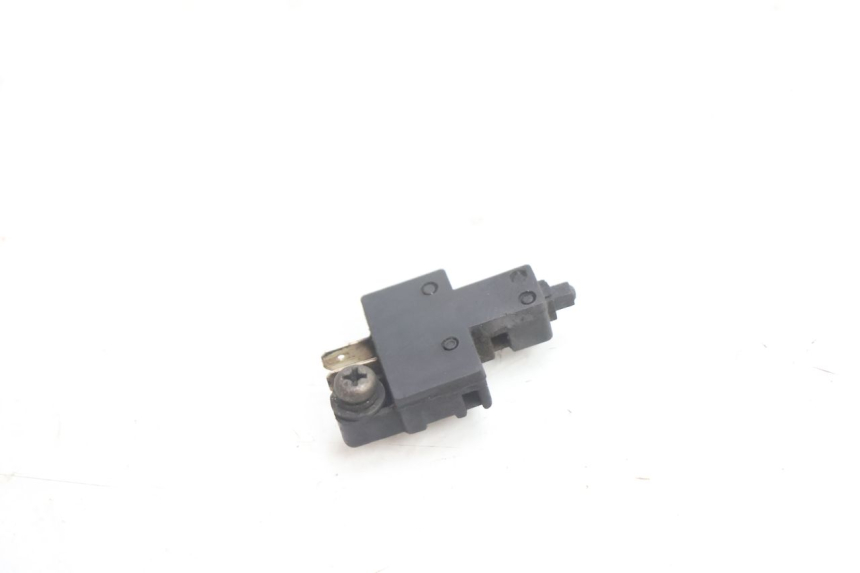 photo de CONTACTEUR EMBRAYAGE HONDA ST PAN EUROPEAN 1100 (1990 - 2002) - Détail de la pièce