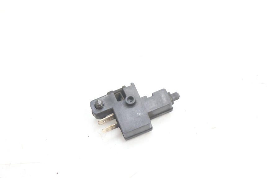 photo de CONTACTEUR EMBRAYAGE HONDA ST PAN EUROPEAN 1100 (1990 - 2002) - Autre angle de vue