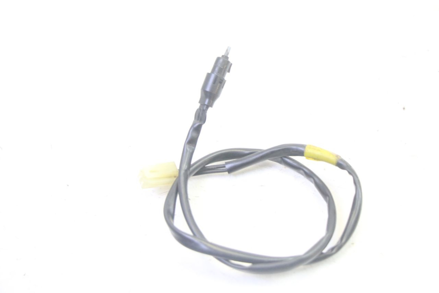 photo de CONTACTEUR EMBRAYAGE YAMAHA TTR 125 (2000 - 2020) - Autre angle de vue