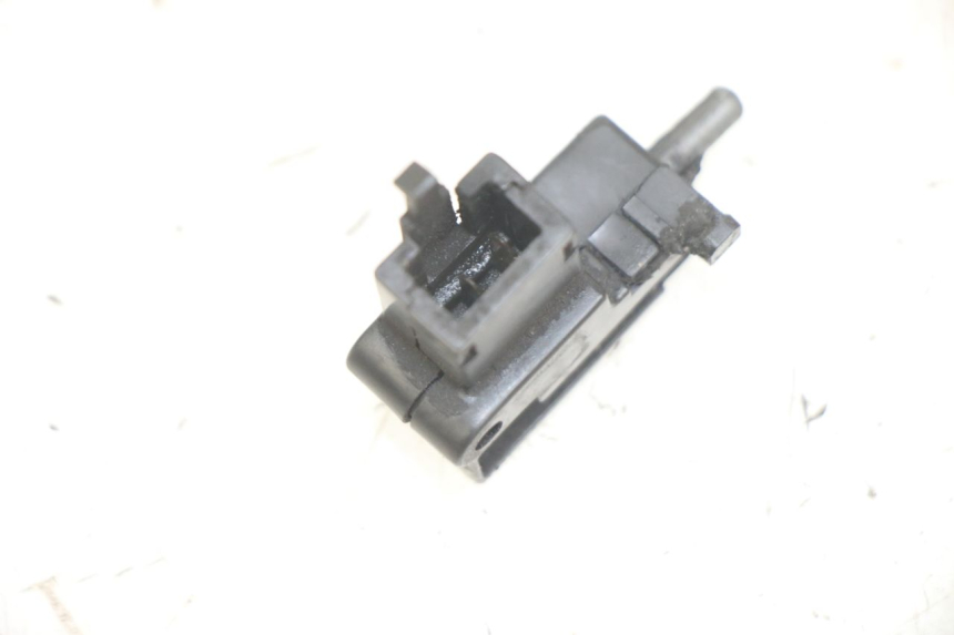 photo de CONTACTEUR EMBRAYAGE YAMAHA XJN DIVERSION 600 (2000 - 2003)