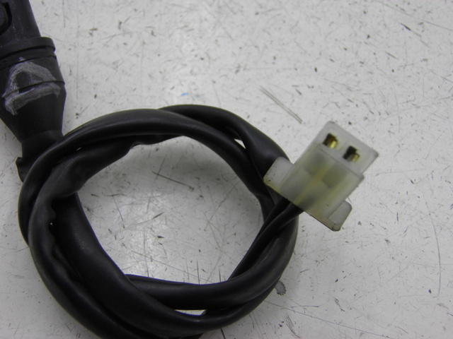 photo de CONTACTEUR EMBRAYAGE YAMAHA YBR 125 (2007 - 2009)