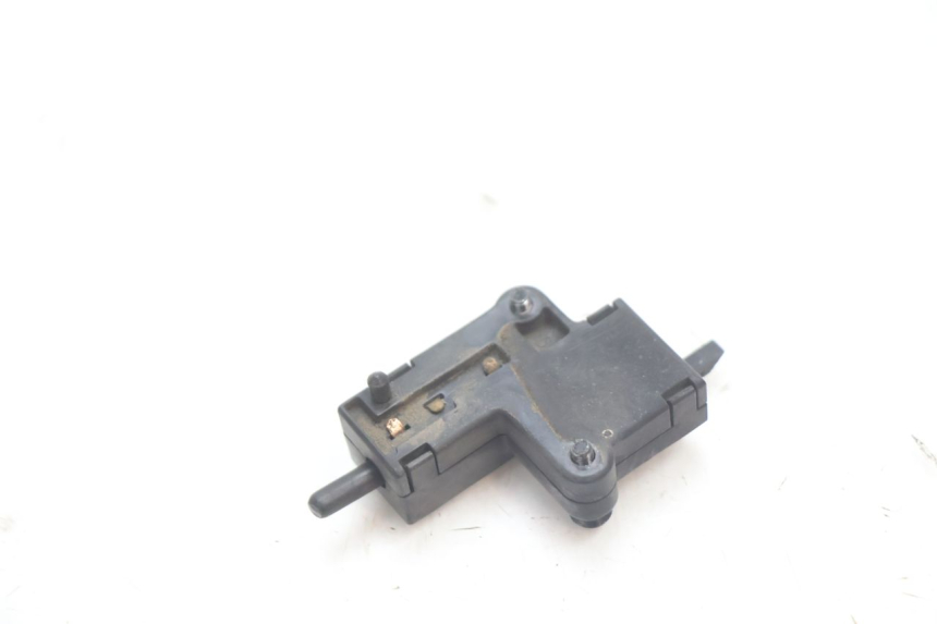 photo de CONTACTEUR EMBRAYAGE KAWASAKI ZX-6R ZX6R 600 (1995 - 1997) - Vue d’ensemble