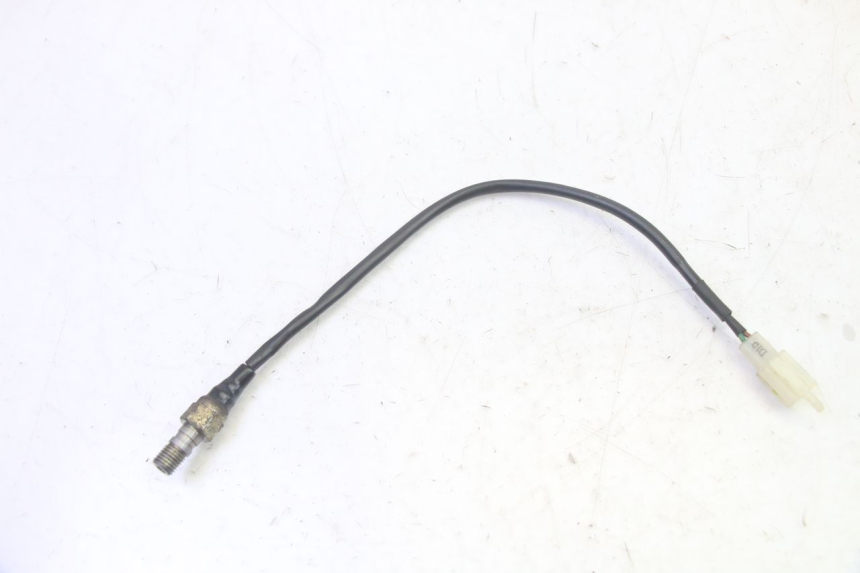 photo de CONTACTEUR FEU STOP ARRIERE ADIVA AD3 300 (2014 - 2020)