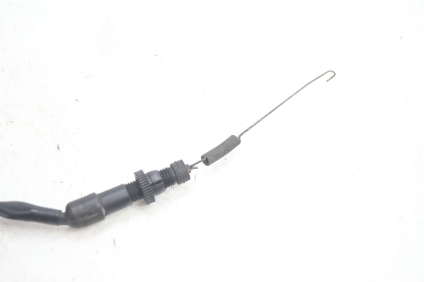 photo de CONTACTEUR FEU STOP ARRIERE HONDA CB TWO FIFTY 250 (1991 - 2002) - Gros plan technique