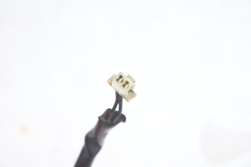 photo de CONTACTEUR FEU STOP ARRIERE HONDA CB TWO FIFTY 250 (1991 - 2002) - Vue d’ensemble