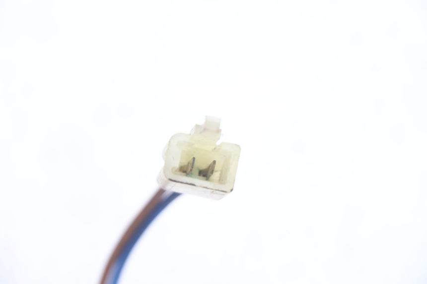 photo de CONTACTEUR FEU STOP ARRIERE KAWASAKI ER-6 ER6 N 650 (2005 - 2009) - Autre angle de vue