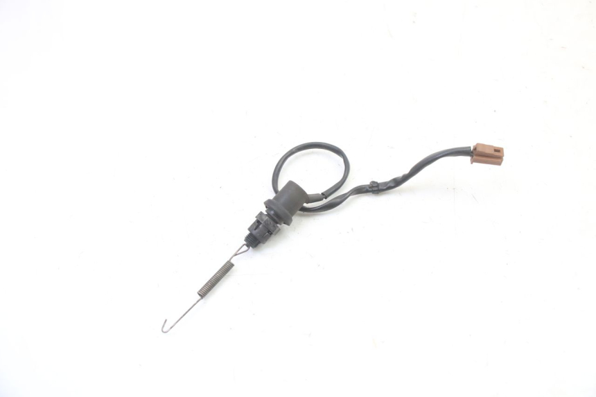 photo de CONTACTEUR FEU STOP ARRIERE YAMAHA FJR ABS 1300 (2006 - 2012)