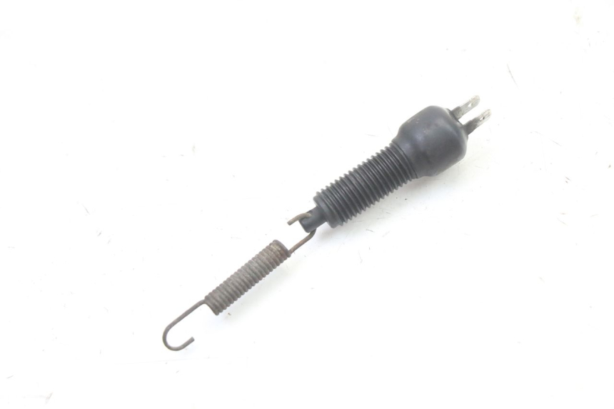 photo de CONTACTEUR FEU STOP ARRIERE SUZUKI GS GSE 500 (2001 - 2003)