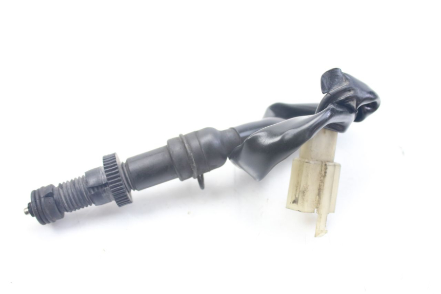 photo de CONTACTEUR FEU STOP ARRIERE HONDA VFR FI RC46 800 (1998 - 2001)